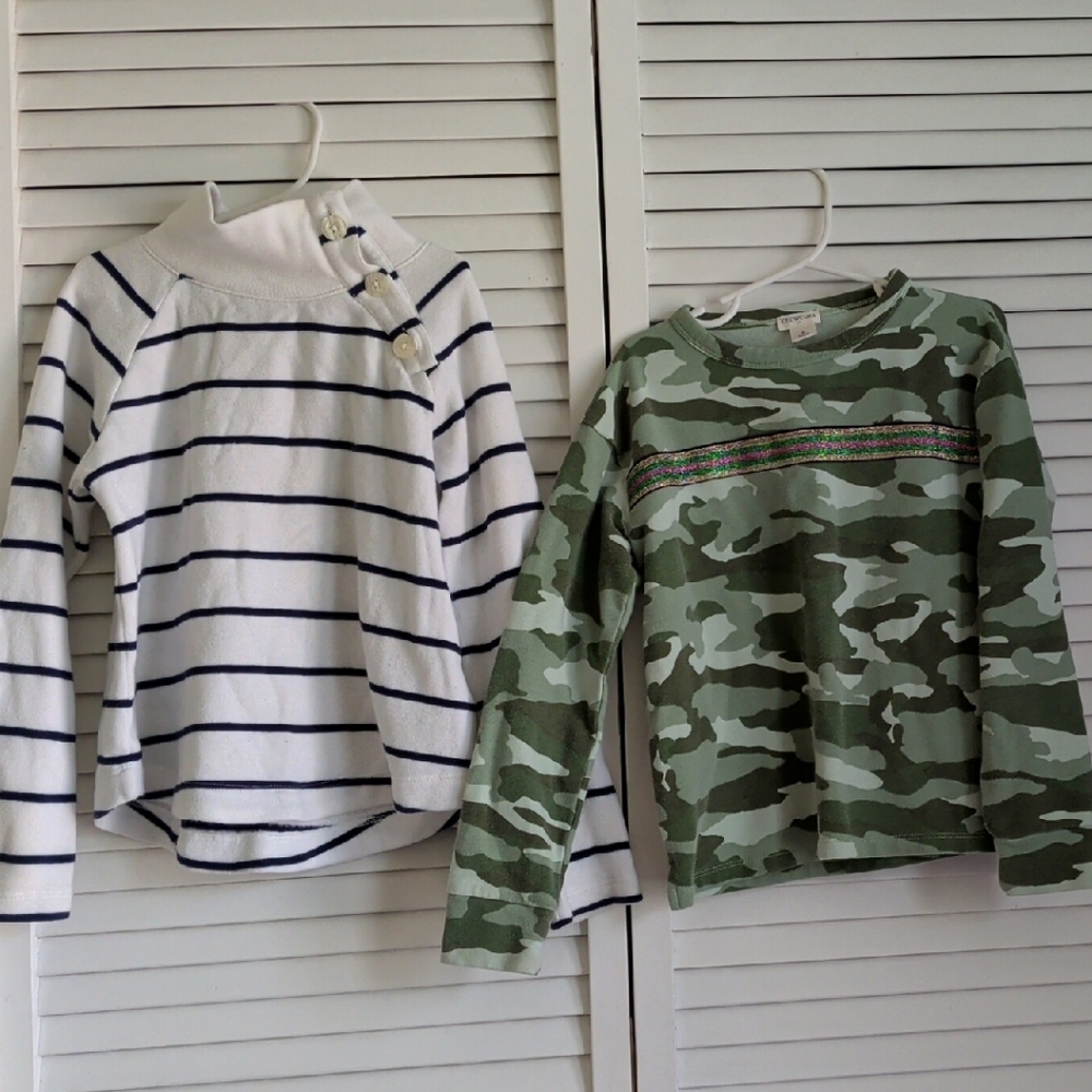Crewcuts White Striped and Green Camo Kids Light Sweaters
